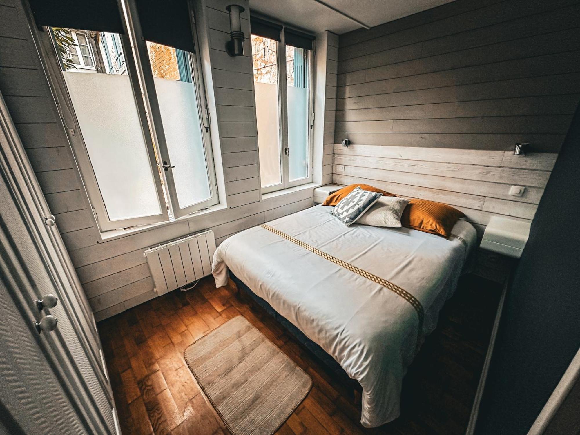 Le 105, Honfleur Bed & Breakfast Exterior foto