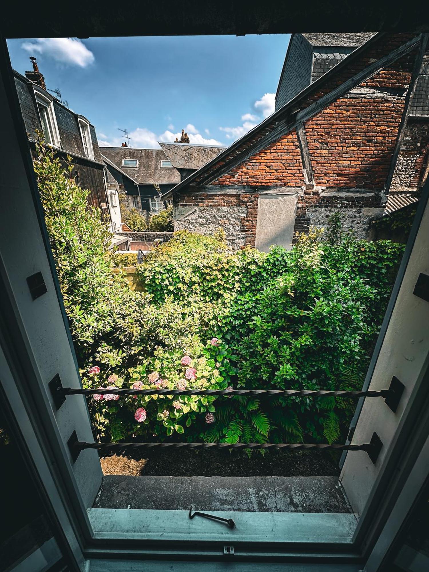 Le 105, Honfleur Bed & Breakfast Exterior foto