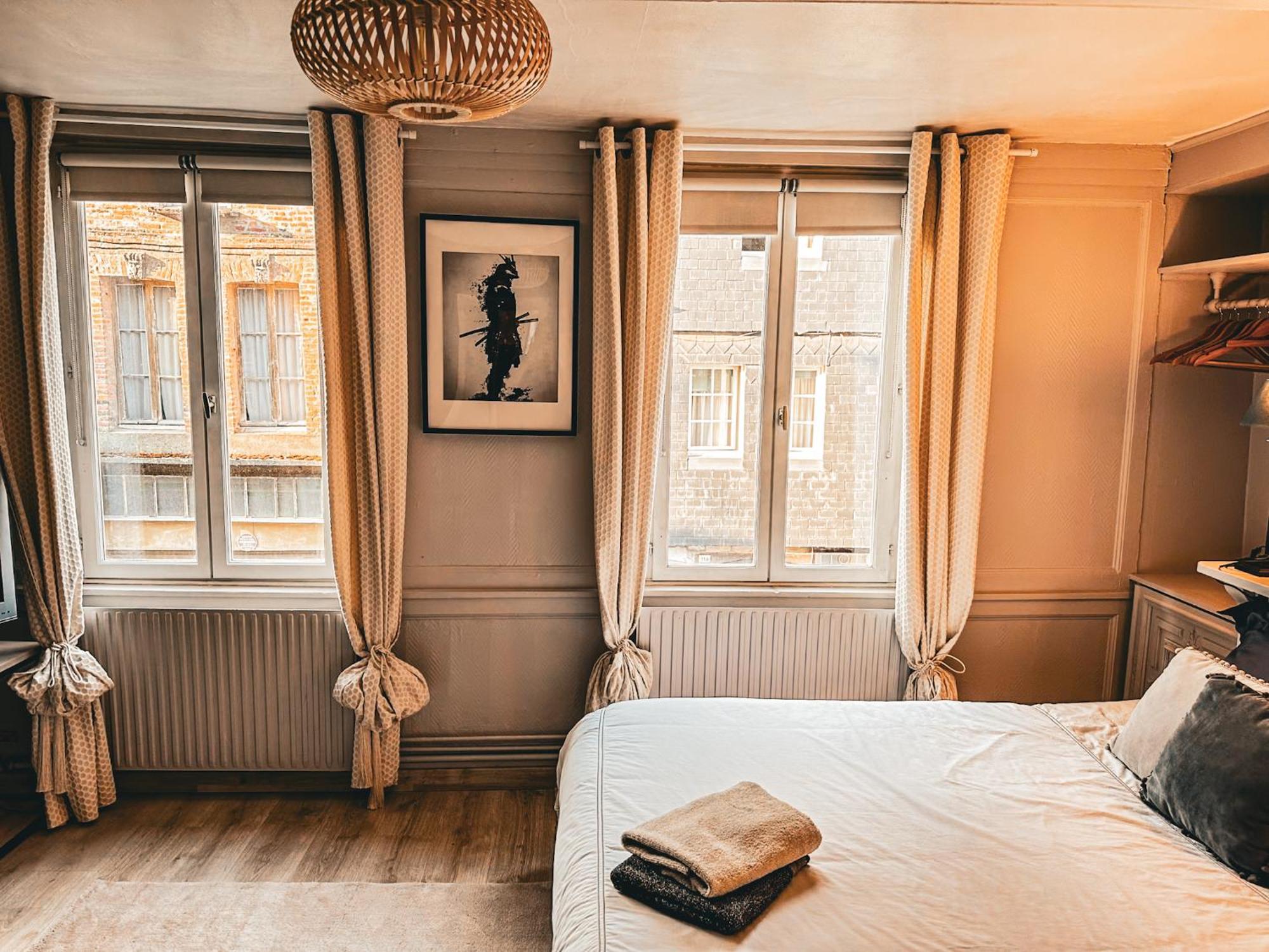 Le 105, Honfleur Bed & Breakfast Exterior foto